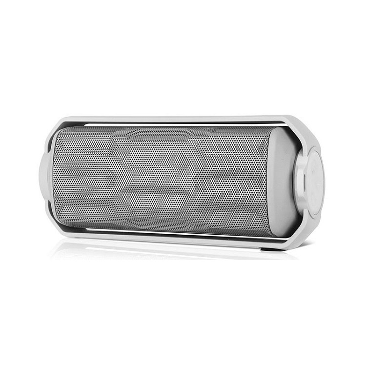 New 10W subwoofer lightweight outdoor portable waterproof small bluetooth speaker